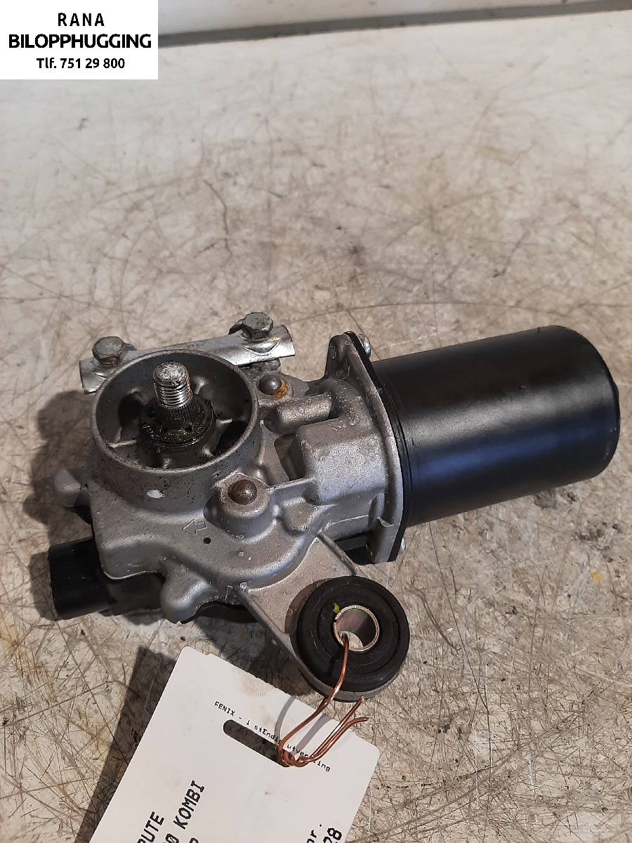 Viskermotor frontrute til Nissan NV200 2010-2019 (NV 200 EVALIA VARE|)