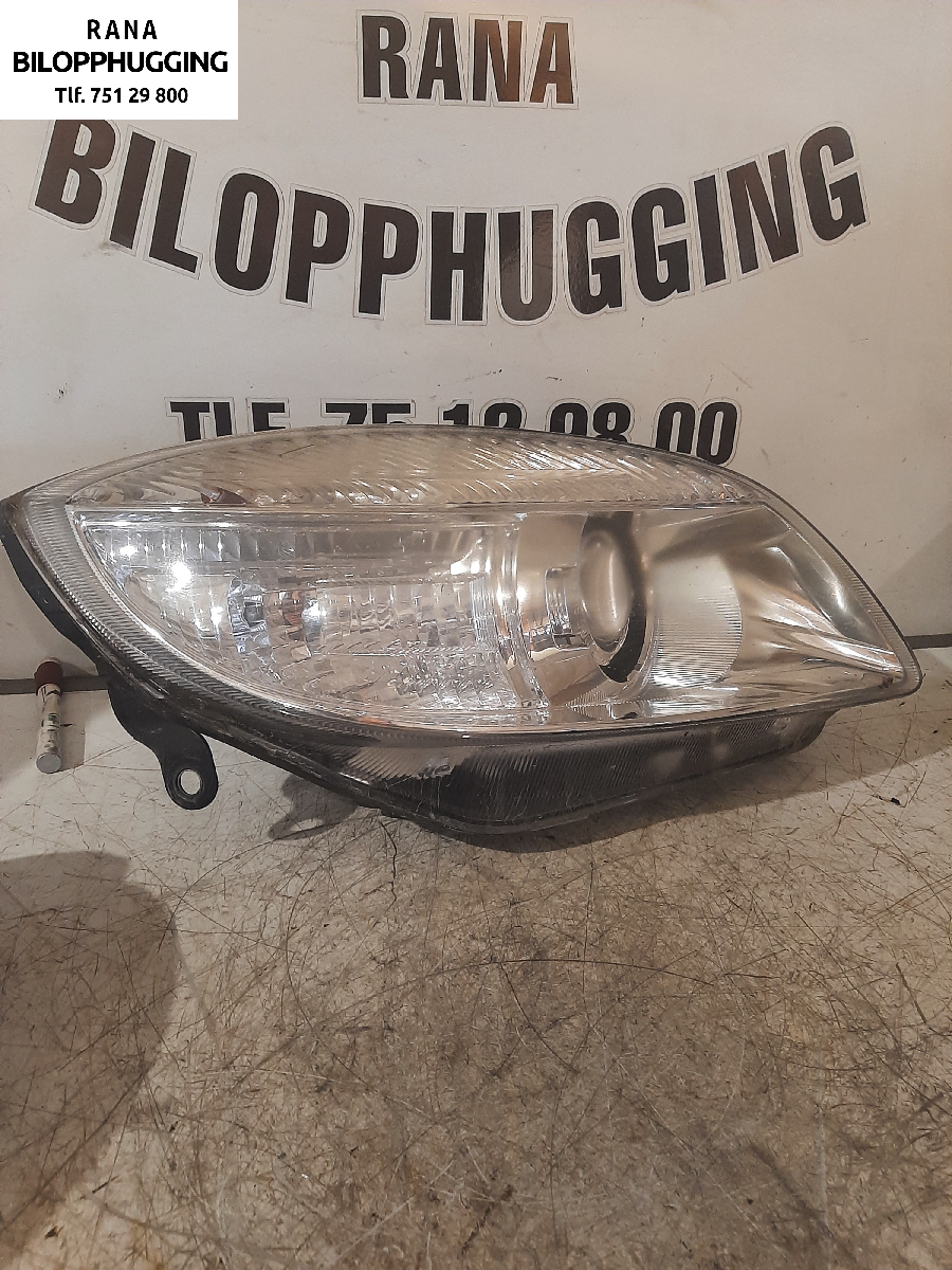 Frontlykt høyre halogen til Škoda Roomster 2006-2010 (Fase 1) (1,9 TDI|5J1941018B|)