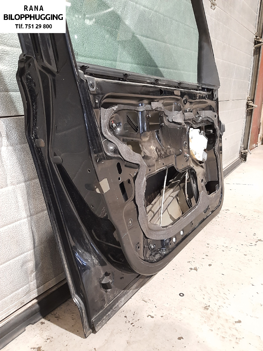 Dør venstre foran til BMW X3 2007-2010 (Fase 2) (E83) (E83) (2,0 d  X3|41003451015|)