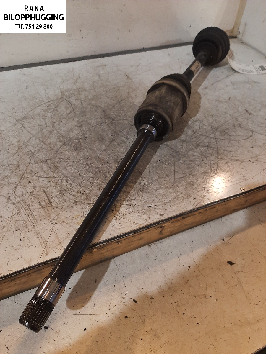 Drivaksel høyre foran til BMW X3 2007-2010 (Fase 2) (E83) (E83) (2,0 d  X3||31603450566)