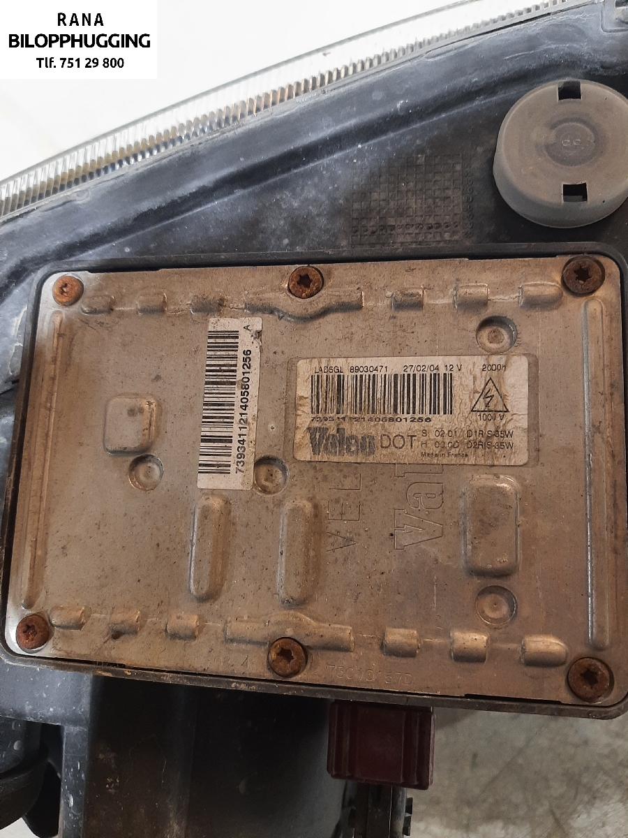 Frontlykt høyre xenon til Opel Meriva A 2003-2010 (1,3 CDTI|)