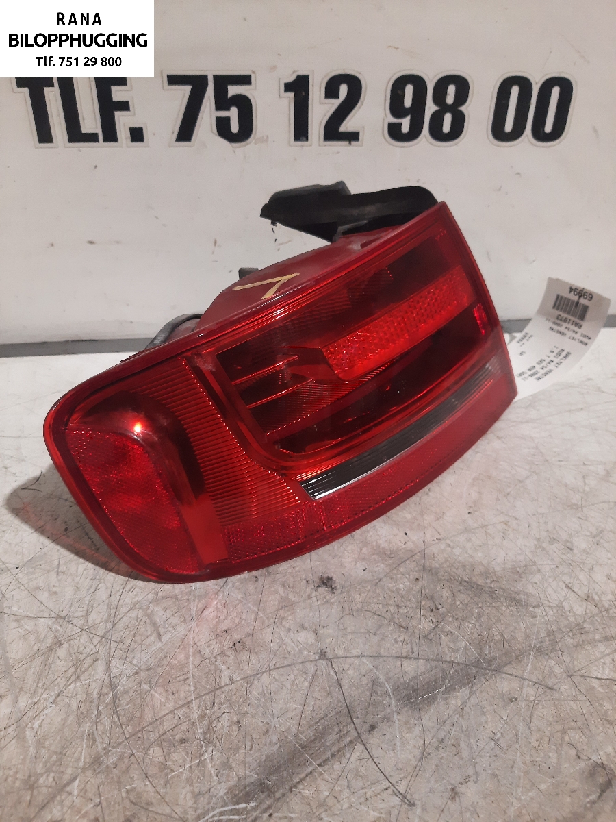 Baklykt venstre til Audi A4 2007-2014 (Type IV) (B8) (B8) (1.8 TFSI|8K5 945 095 D|)
