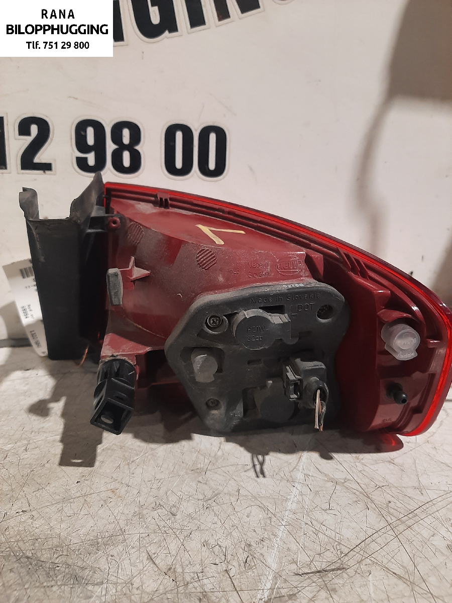 Baklykt venstre til Audi A4 2007-2014 (Type IV) (B8) (B8) (1.8 TFSI|8K5 945 095 D|)