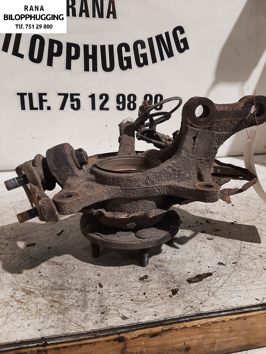 Hjulnav foran til Lexus RX 2003-2009 (Type II) (XU30) (XU30) (RX 400h  AWD  ( MHU38 )||RUST BREMSESKJOLD V)