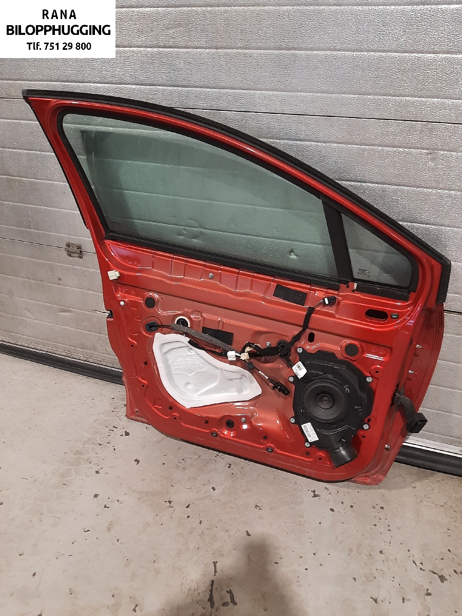 Dør venstre foran til Renault Clio 2012-2016 (Type IV, Fase 1)  (0,9  TCe 90|801017896R|)