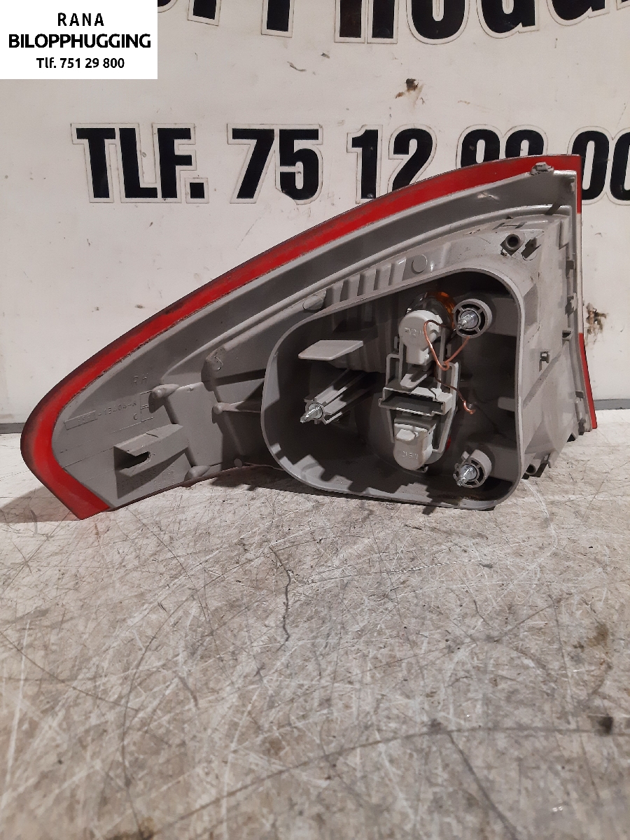 Baklykt høyre til Ford Mondeo 2007-2010 (Type IV, Fase 1)  (FORD|7S7113404NH|)
