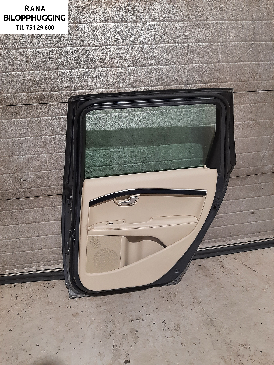 Dør høyre bak til Volvo V70 2007-2013 (Type III, Fase 1)  (2,0D  D4204T|)