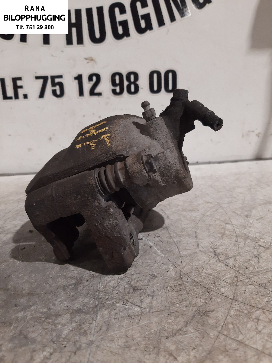Bremsecaliper høyre foran til Toyota Hiace 1996-2001 (Fase 1)  (TOYOTA|)
