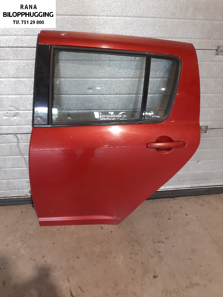 Dør venstre bak til Suzuki Swift, 2005-2010 (SUZUKI|68000463J00)