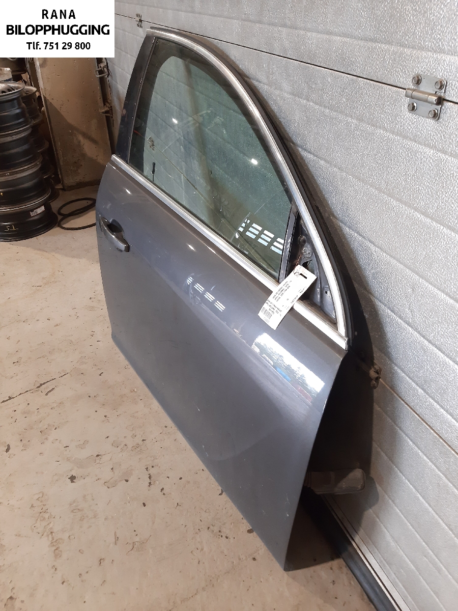 Dør høyre foran til Opel Insignia A 2009-2014  (OPEL|39062234|)