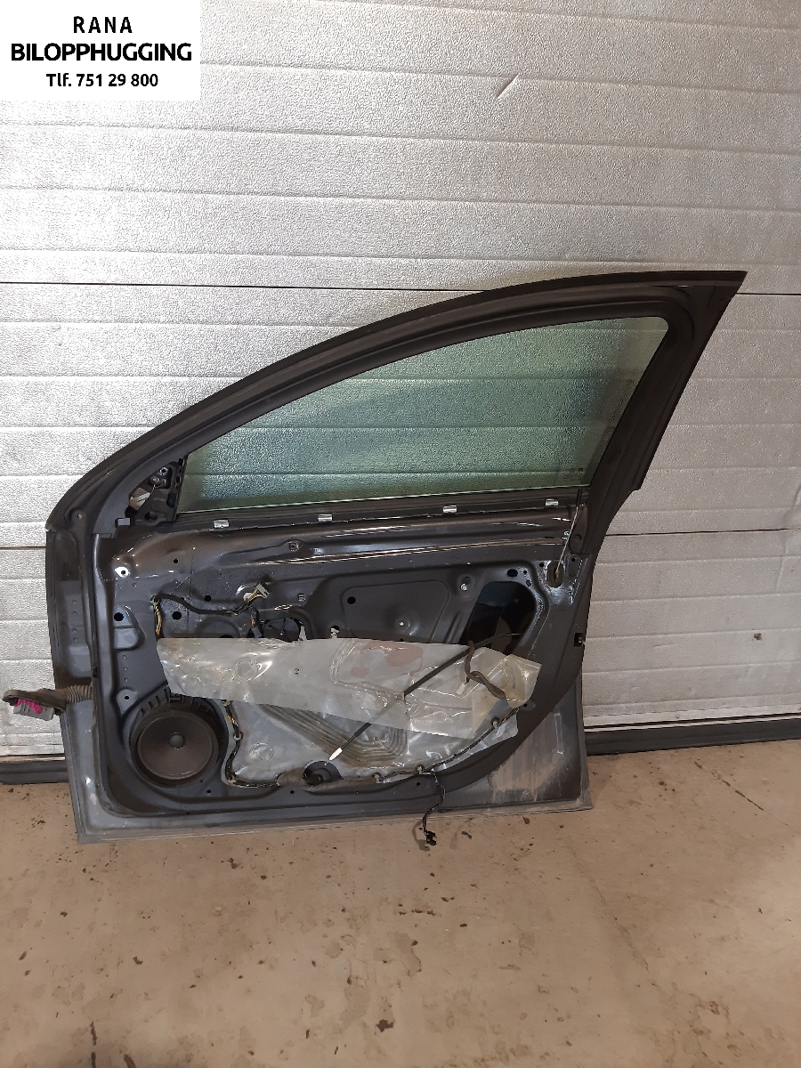 Dør høyre foran til Opel Insignia A 2009-2014  (OPEL|39062234|)