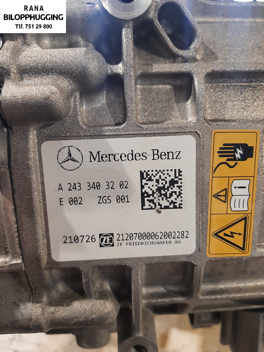 Motor elbil bak til Mercedes EQB 2022-->>  (300   4MATIC|A2433403202|)