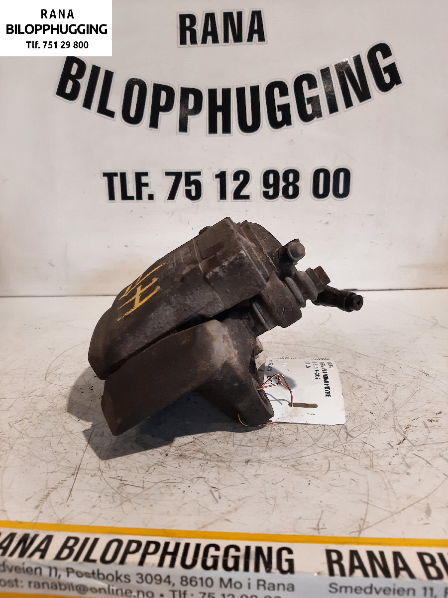 Bremsecaliper høyre foran til Audi Q5 2012-2017 (Type I, Fase 2)  (Q5 Quatro|8K0615124J|)