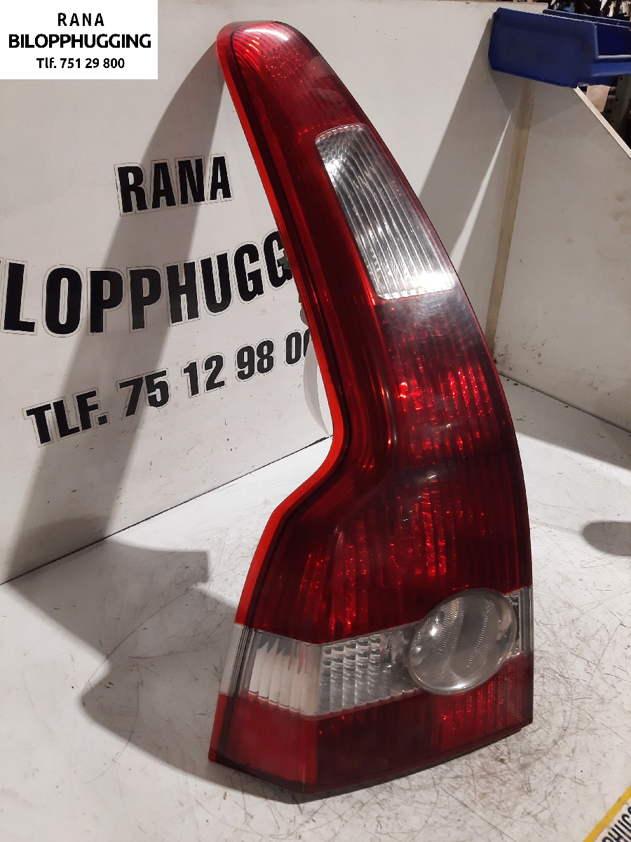Baklykt venstre til Volvo V50 2004-2007 (Fase 1)  (1,6 D   D4164T|)