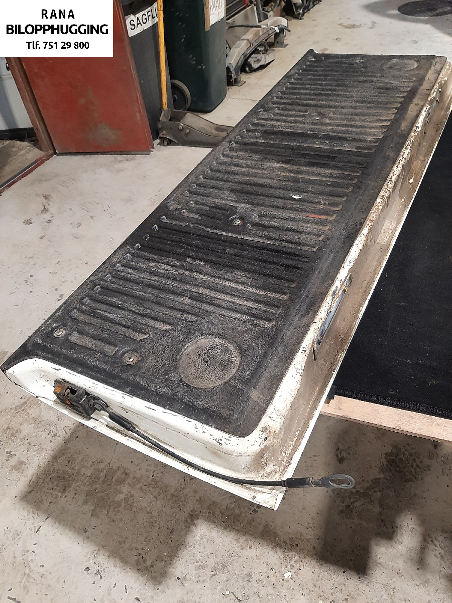 Bakluke lem til Nissan Navara 2010-2015 (Fase 2) (D40) (D40) (NISSAN|K34005X3EA|)