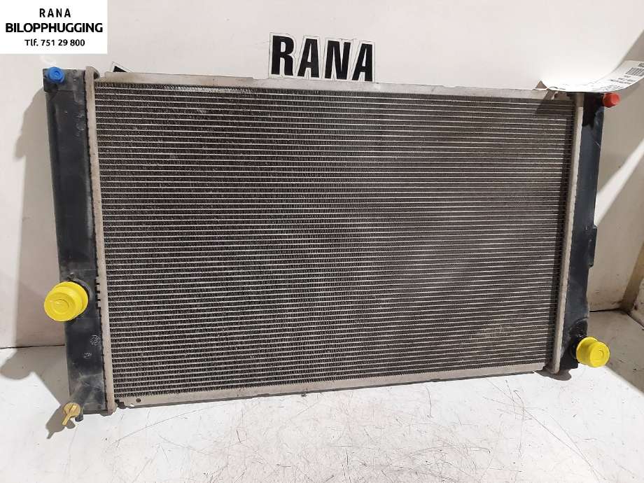 Radiator (automat gir) til Lexus CT, 2010-2020  (LEXUS|1640037240)