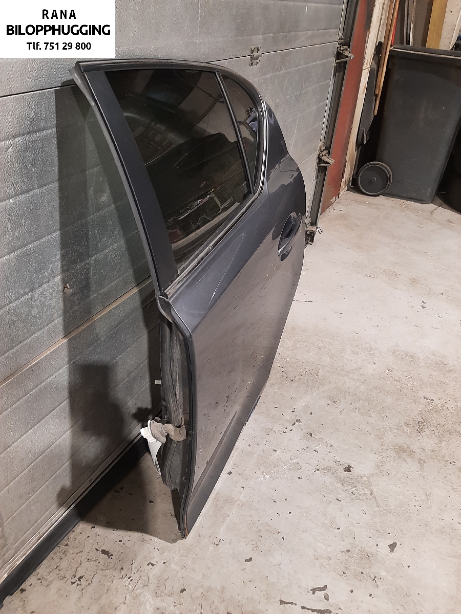 Dør venstre bak til Lexus CT, 2010-2020  (LEXUS|6711476010)