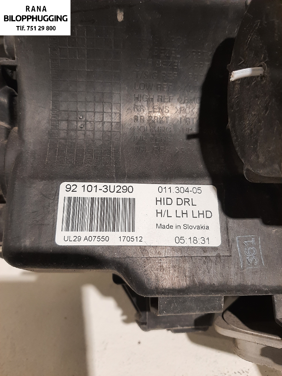 Frontlykt venstre halogen til Kia Sportage 2010-2016 (Type III)  (KIA|921013U290|)