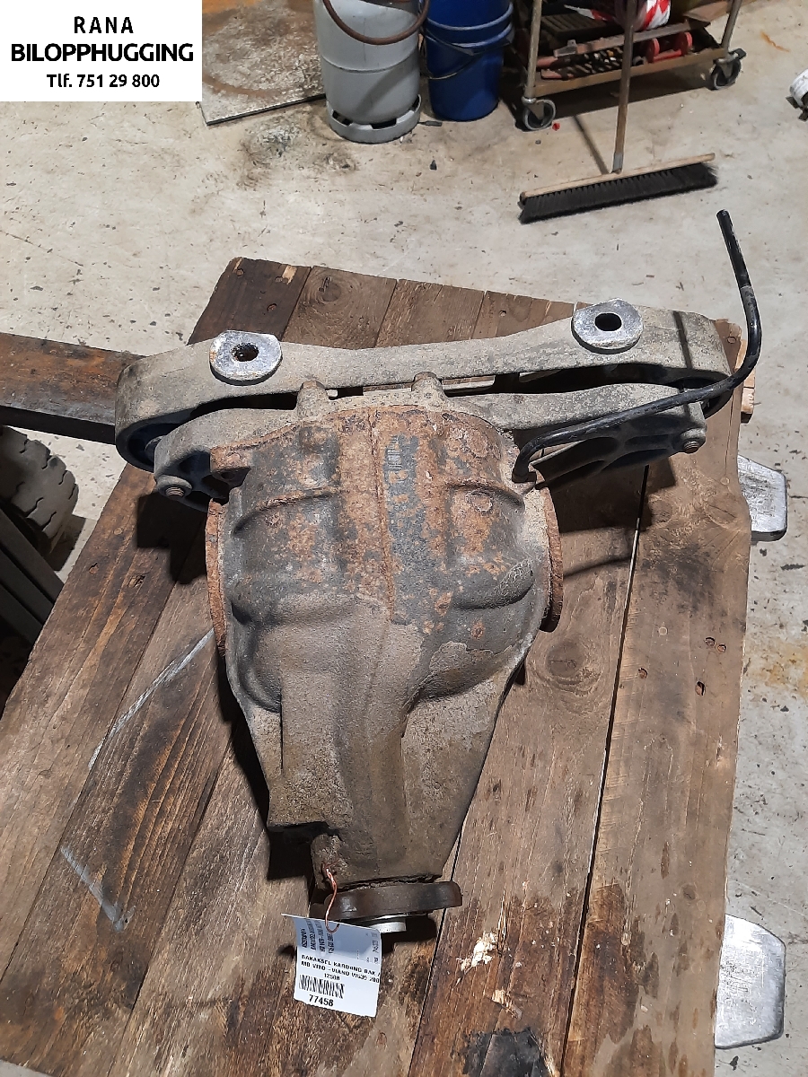 Kardang klokke bak til Mercedes Vito/Viano 2010-2014 (Fase 2) (W639) (W639) (MERCEDES|A6393501814|)