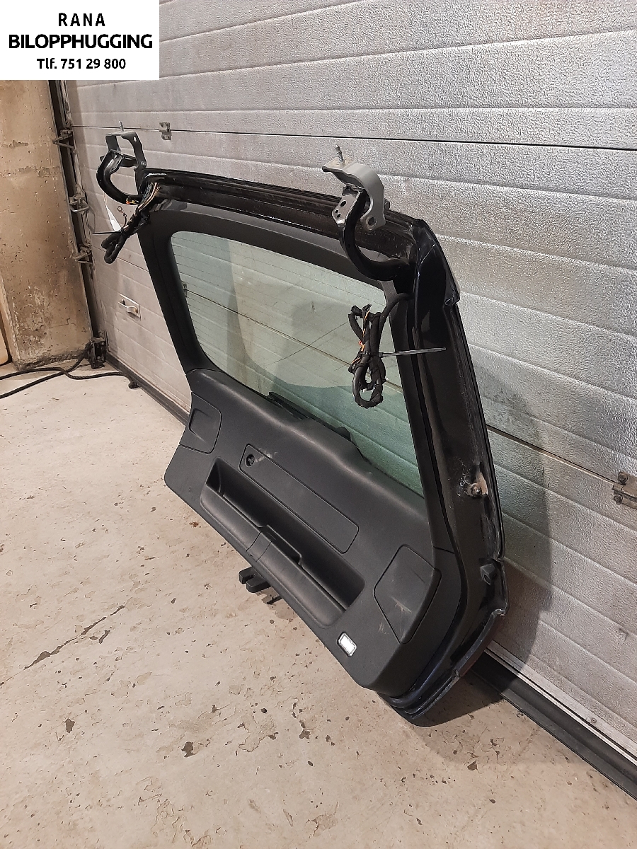Dør venstre bak til Audi A4, Allroad 2009-2016 (Type I) (B8) (B8) (AUDI|8K9833051D|)