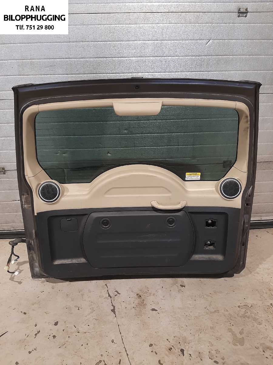 Bakluke til Mitsubishi Pajero 2007-2016 (Type IV, Fase 1)  (MITSUBISHI|5821A105|)