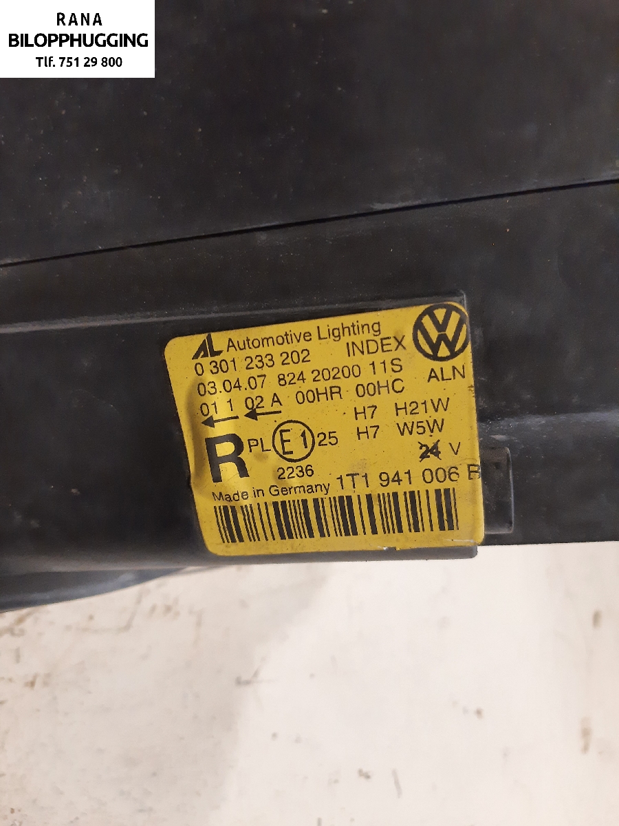 Frontlykt høyre halogen til VW Touran 2007-2010 (Type I, Fase 2)  (VOLKSWAGEN||0301233202)