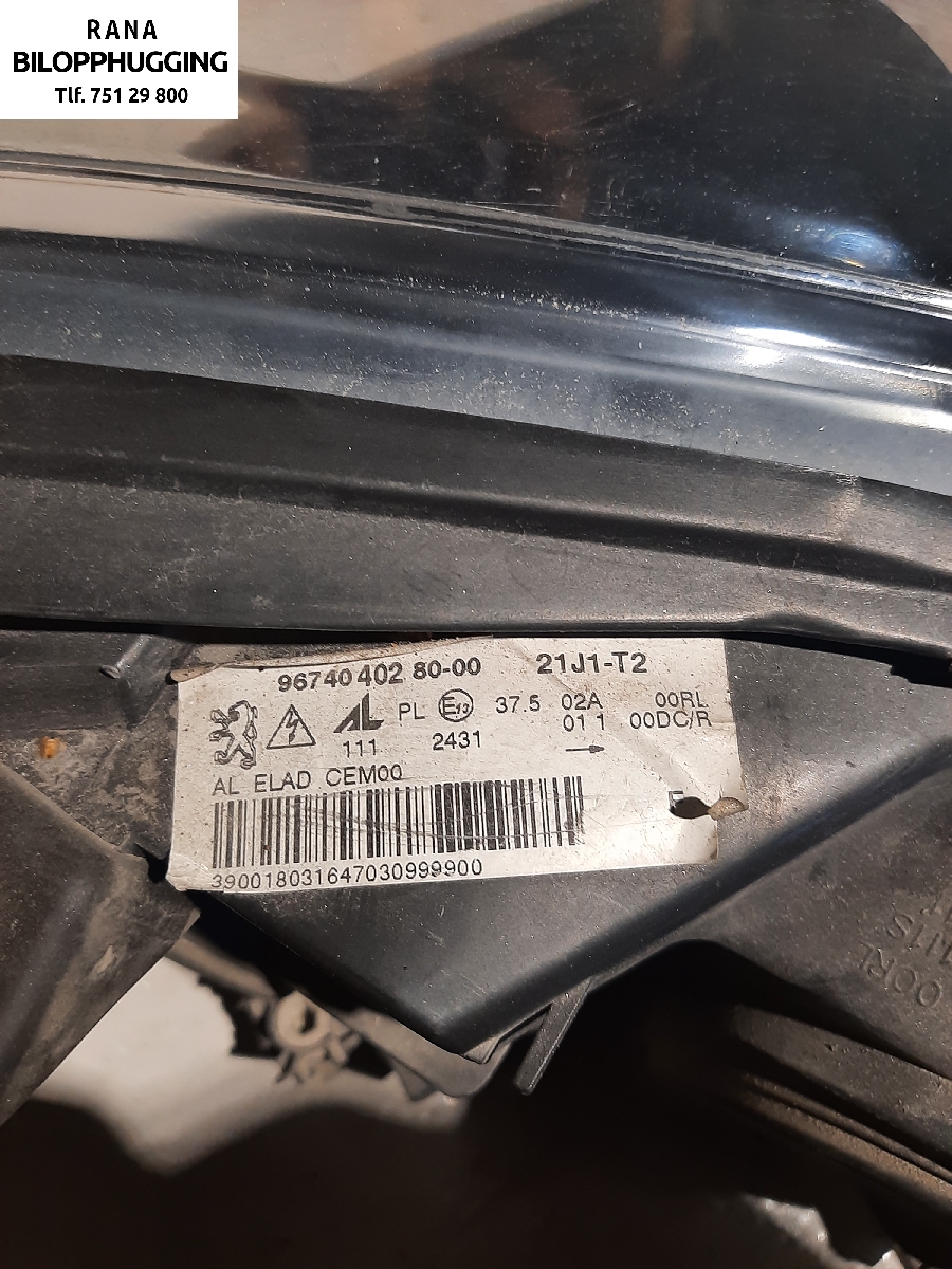 Frontlykt venstre xenon til Peugeot 308 2011-2013 (Type I, Fase 2)  (PEUGEOT|6208X7|)