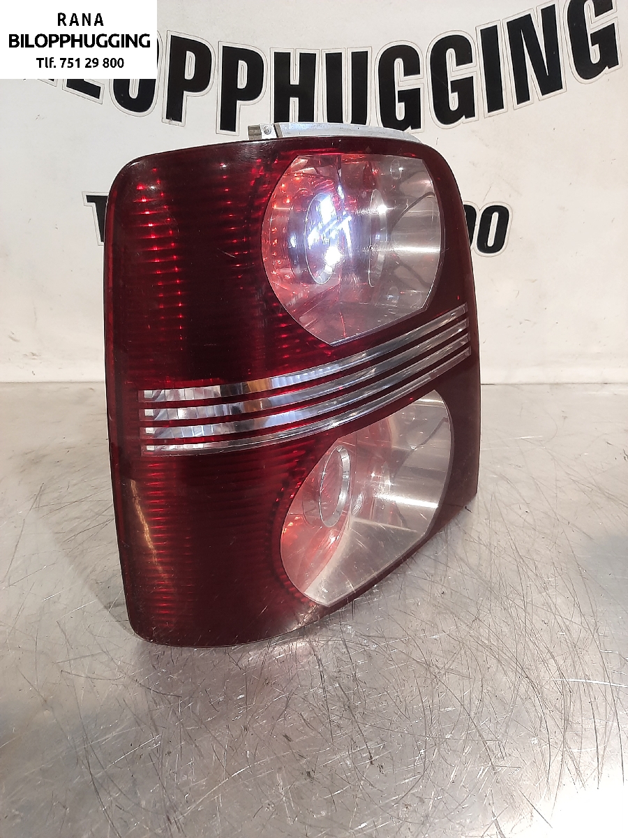 Baklykt venstre til VW Touran 2007-2010 (Type I, Fase 2) (VOLKSWAGEN|1T0945095N|)
