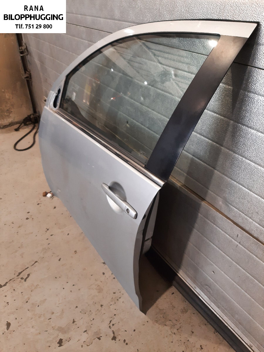 Dør venstre foran til Mitsubishi Outlander 2007-2010 (Type II, Fase 1)  (CW(W|5700A871|)