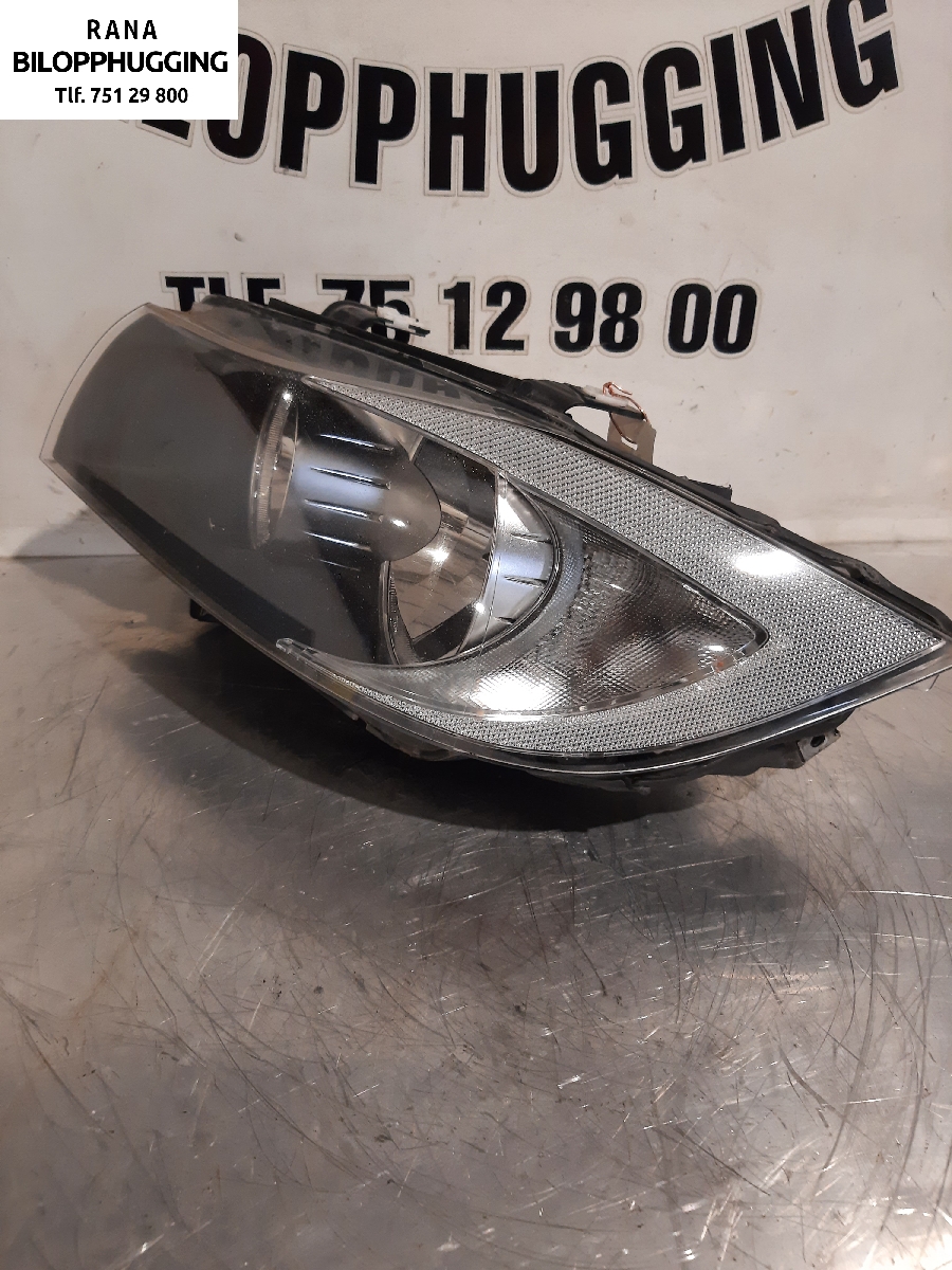 Frontlykt venstre halogen til BMW 3-Serie 2005-2011 (E90/E91/E92/E93) (E90/E91/E92/E93) (|89311630)