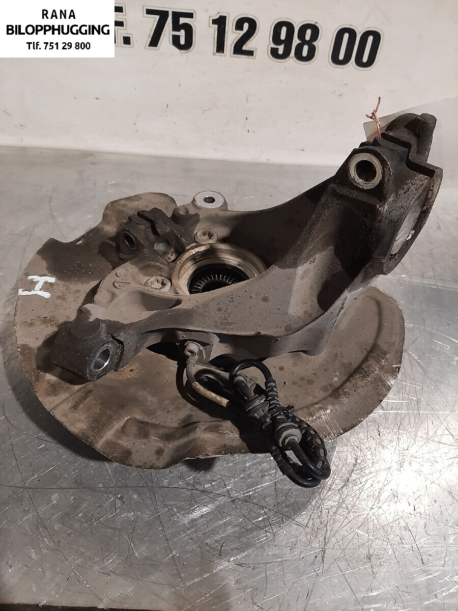 Hjulnav høyre foran til BMW 2-Serie 2014-2021 (F22/F23) (F22/F23) (BMW|31216876646|)