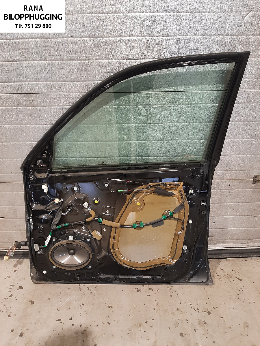 Dør høyre foran til Toyota Land Cruiser 120 2002-2009 (TOYOTA|670016540|)