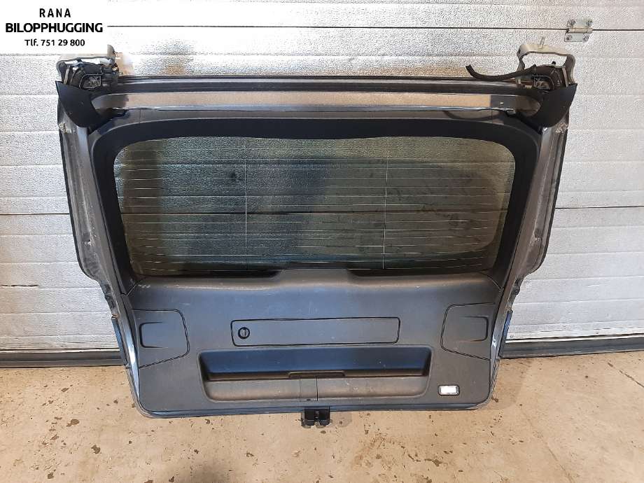 Bakluke til Audi A4, Allroad 2009-2016 (Type I) (B8) (B8) (AUDI|8K9827023|)