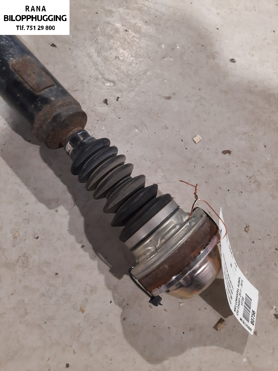 Mellomaksel til VW Caddy 2010-2015 (Type III, Fase 2)  (VOLKSWAGEN|2K0521101M|)