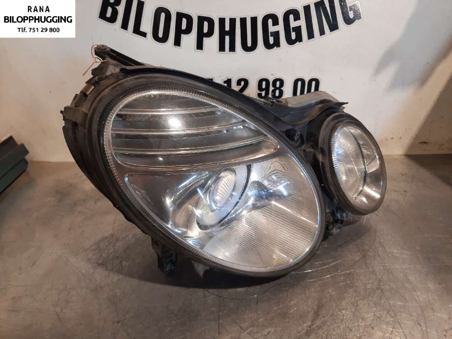 Frontlykt høyre xenon til Mercedes E-Klasse 2006-2009 (Fase 2) (W211) (W211) (MERCEDES|A2118203661|)