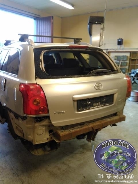 Toyota Avensis 2003-2008 (Type II) , Motorkode: 1AZ-FSE, Girkassekode:
