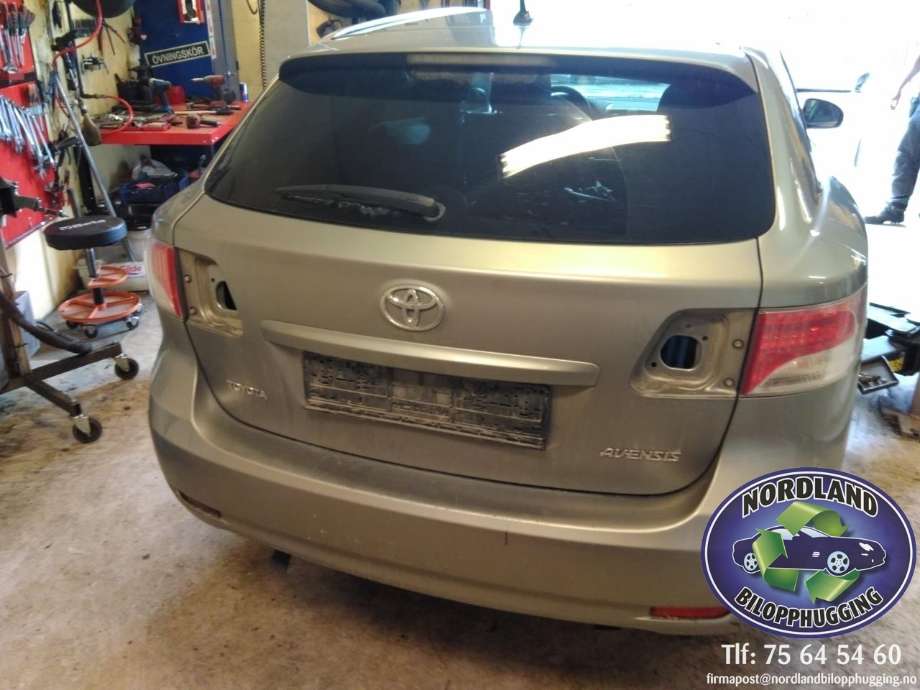 Toyota Avensis 2009-2015 (Type III, Fase 1) , Motorkode: 1AD-FTV, Girkassekode: