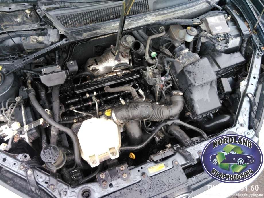 Toyota RAV4 2000-2006 (Type II) , Motorkode: 1CD-FTV, Girkassekode: 