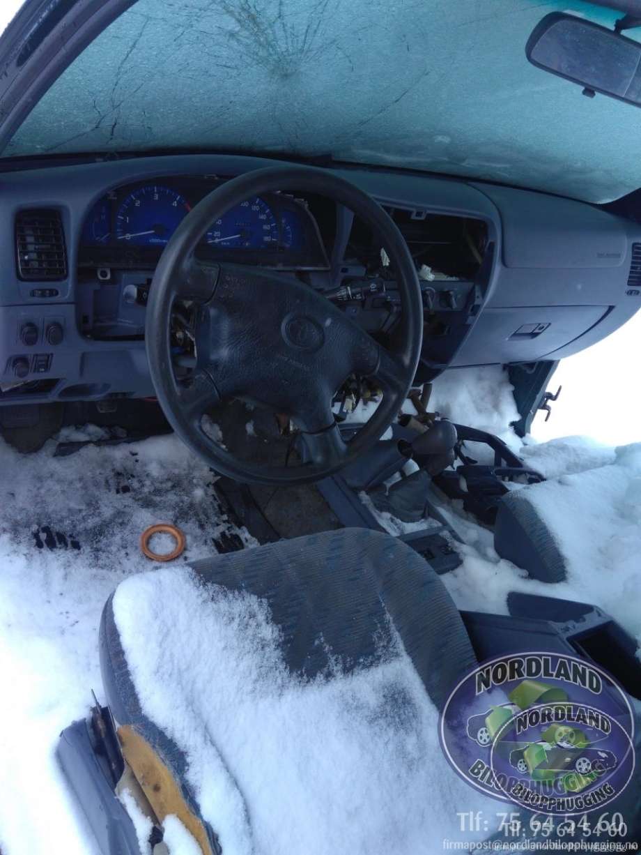 Toyota Hilux 2002-2005 , Motorkode: 2KD-FTV, Girkassekode: