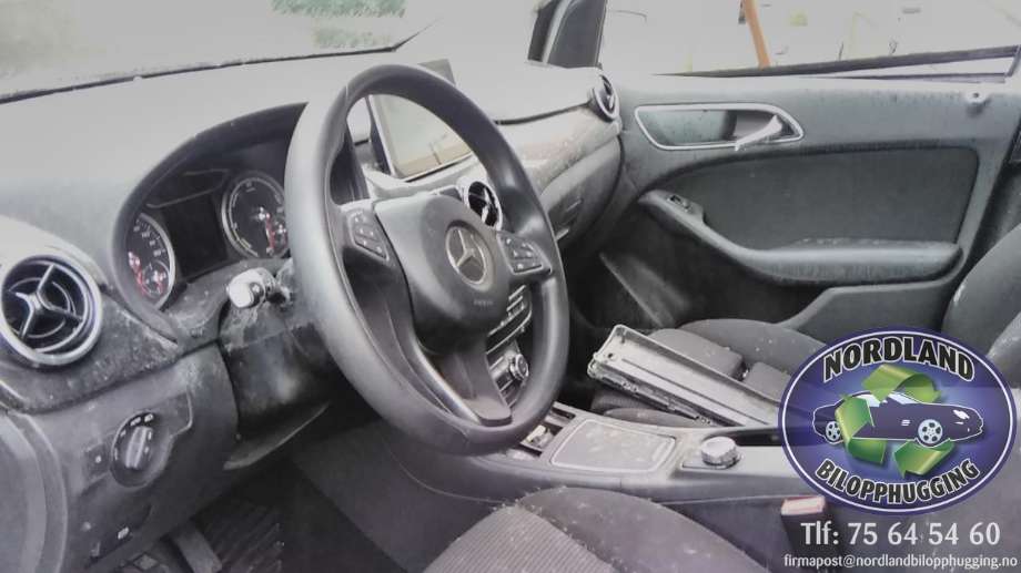 Mercedes B-Klasse 2011-2018 (W246) (W246), Motorkode: EM0004, Girkassekode: 