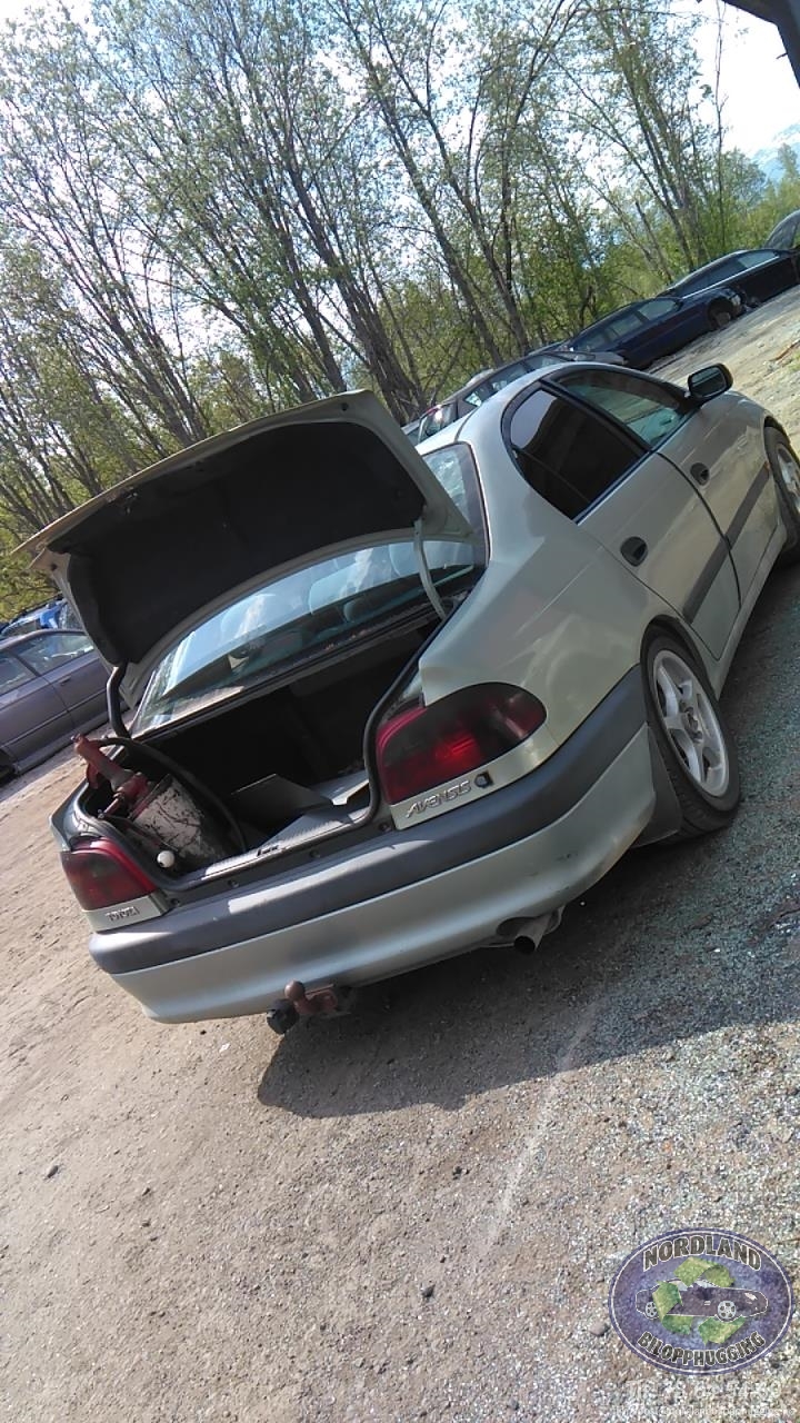Toyota Avensis 1997-2000 (Type I, Fase 1) , Motorkode: 7A-FE, Girkassekode:
