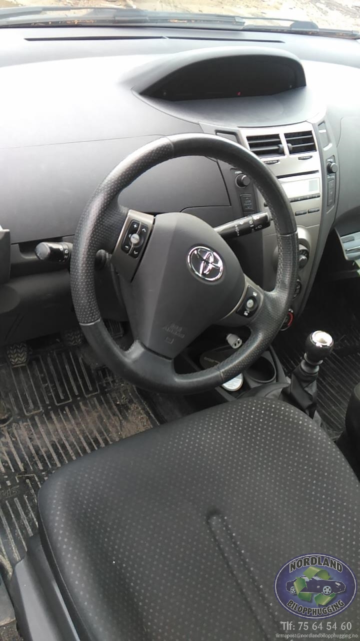 Toyota Yaris 2009-2011 (Type II, Fase 2) , Motorkode: 1NR-FE, Girkassekode: 