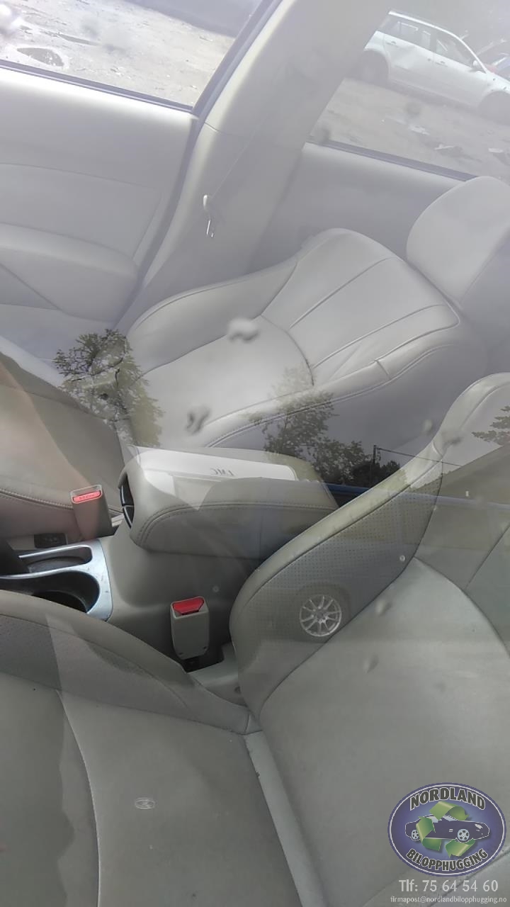 Citroën C-Crosser 2007-2012 , Motorkode: 4HN, Girkassekode: 