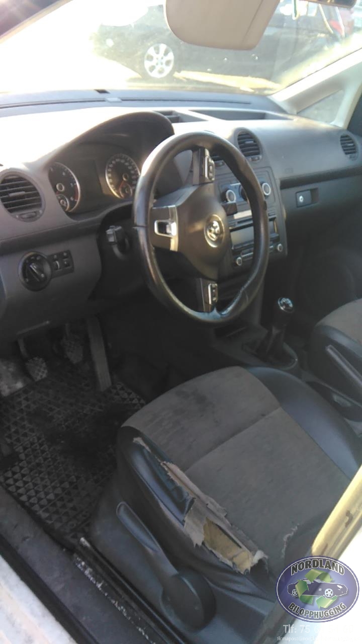 VW Caddy 2010-2015 (Type III, Fase 2) , Motorkode: CAY, Girkassekode: 