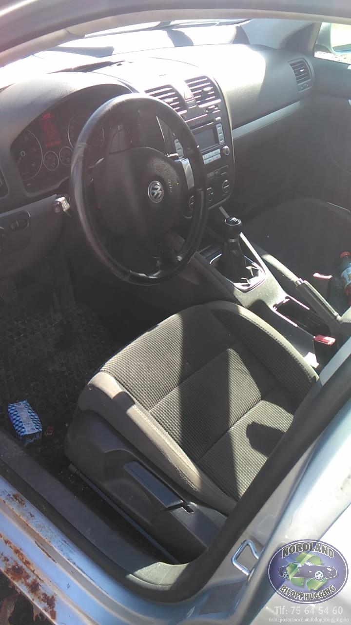 VW Golf VI 2008-2012 delebil , Motorkode: BLS, Girkassekode: 
