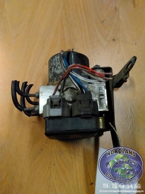 ABS sentral til Toyota Land Cruiser 100, 1998-2007