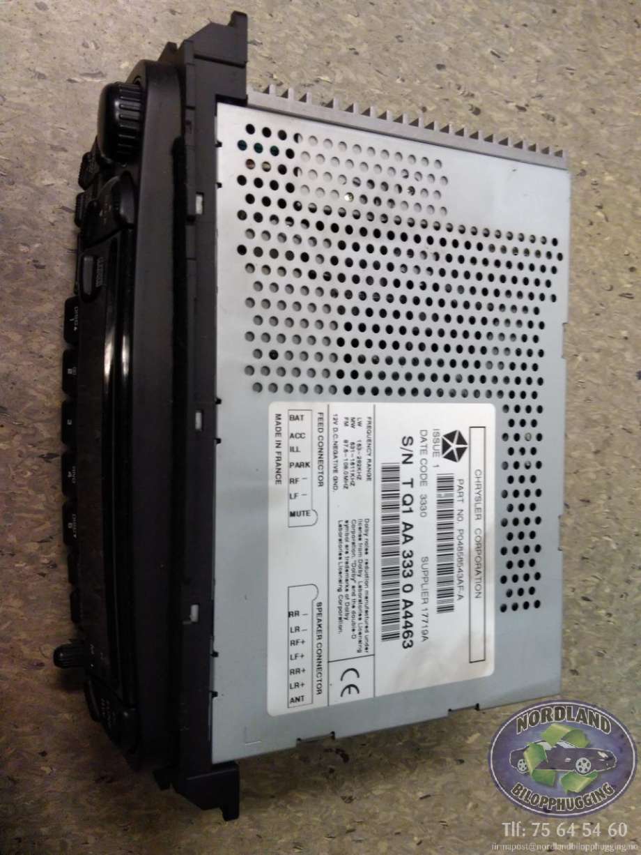 Bilstereo til Jeep Grand Cherokee 1999-2004  (P04858543AF-A|)