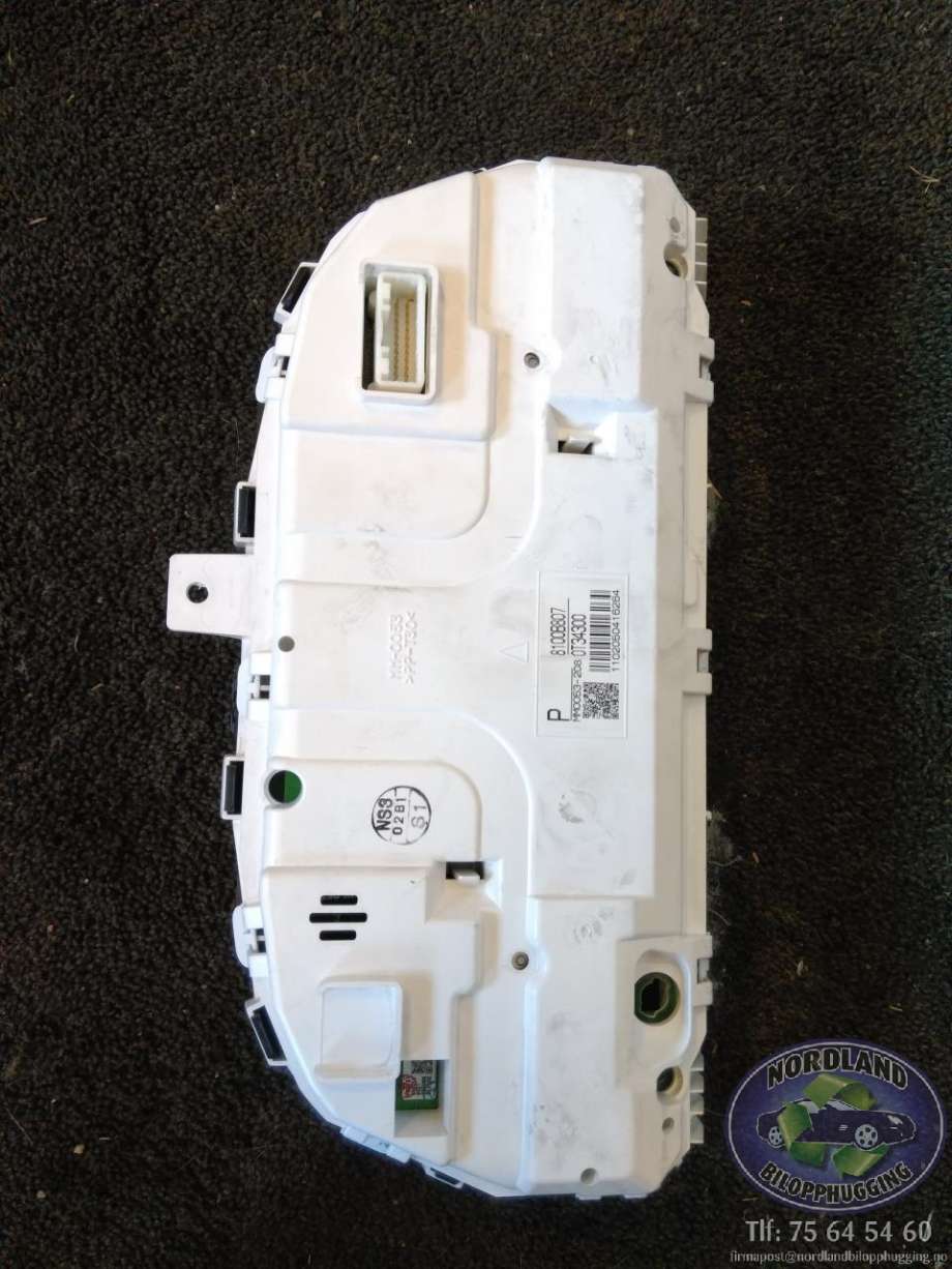Speedometer til Mitsubishi Outlander 2010-2012 (Type II, Fase 2)  