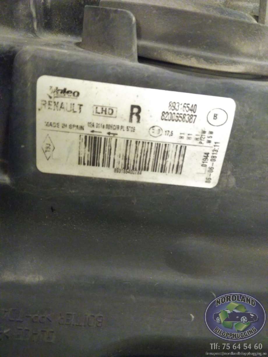 Frontlykt høyre halogen til Renault Modus 2006-2008  