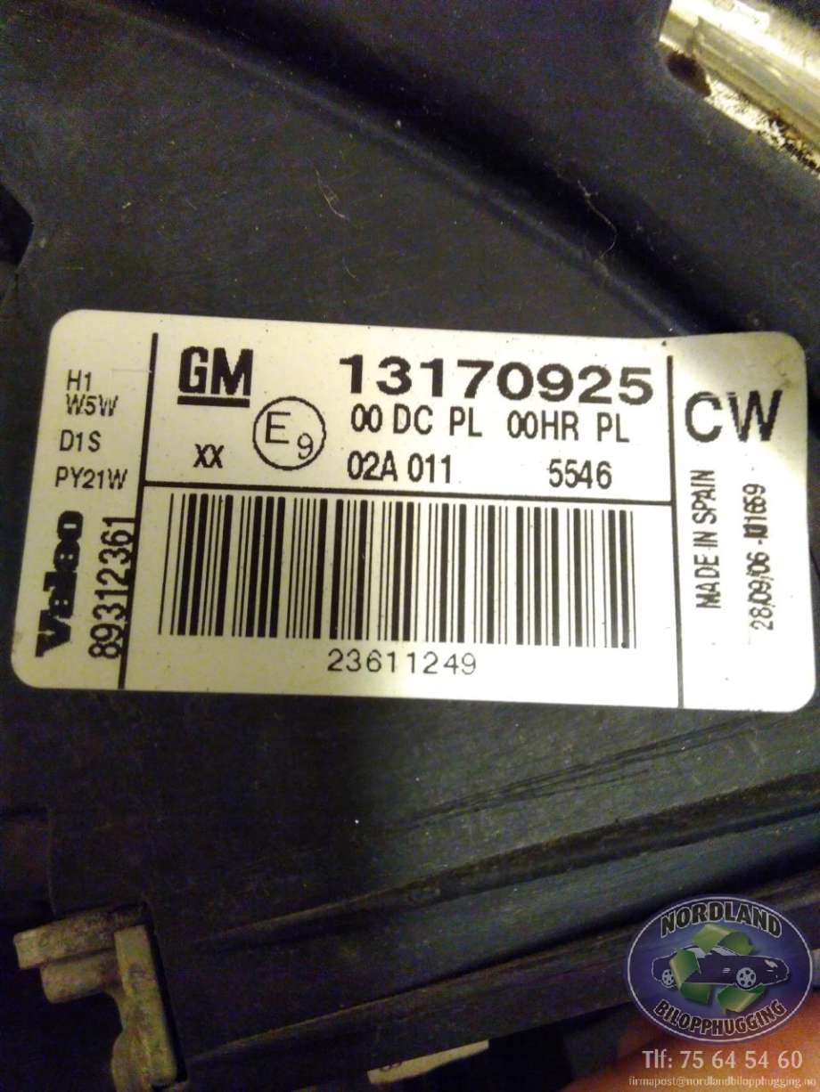 Frontlykt høyre xenon til Opel Vectra C 2005-2008 (Type II)  (VALEO|89312361|13170925|)